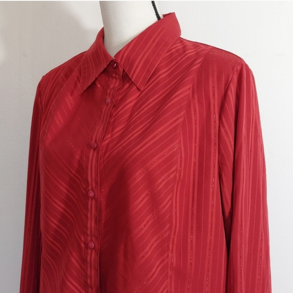 East 5th Red Metallic Diagonal Stripes Button Front Blouse Size XL - Picture 6 of 11